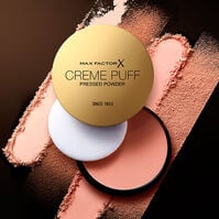 Crème Puff Pressed Powder   1